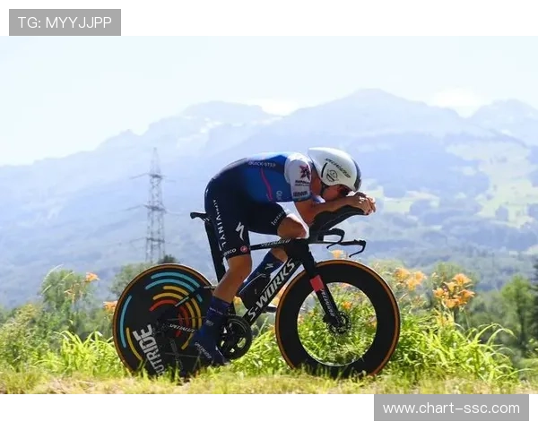 马略卡挑战赛埃费内普尔状态成焦点,山地赛段坡顶进攻时机定胜负 马略卡挑战赛埃费内普尔状态成焦点,山地赛段坡顶进攻时机定胜负