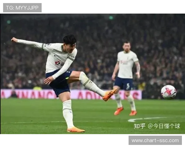 热刺下半场战术调整，连追两球扭转战局